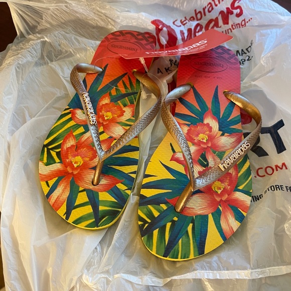 Havaianas Yellow Tropical Flip Flops EU35/36 - Picture 2 of 6